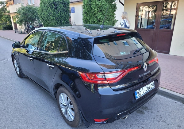 Renault Megane cena 47900 przebieg: 32000, rok produkcji 2016 z Czarne małe 56